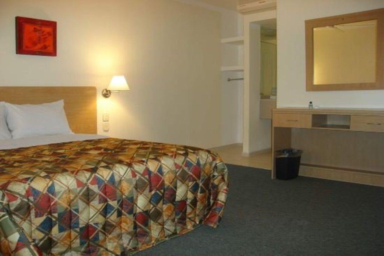 Hotel Castilla Y Leon Guadalajara Kültér fotó