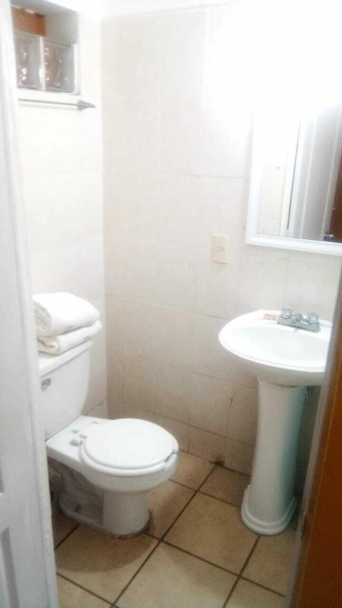 Hotel Castilla Y Leon Guadalajara Kültér fotó